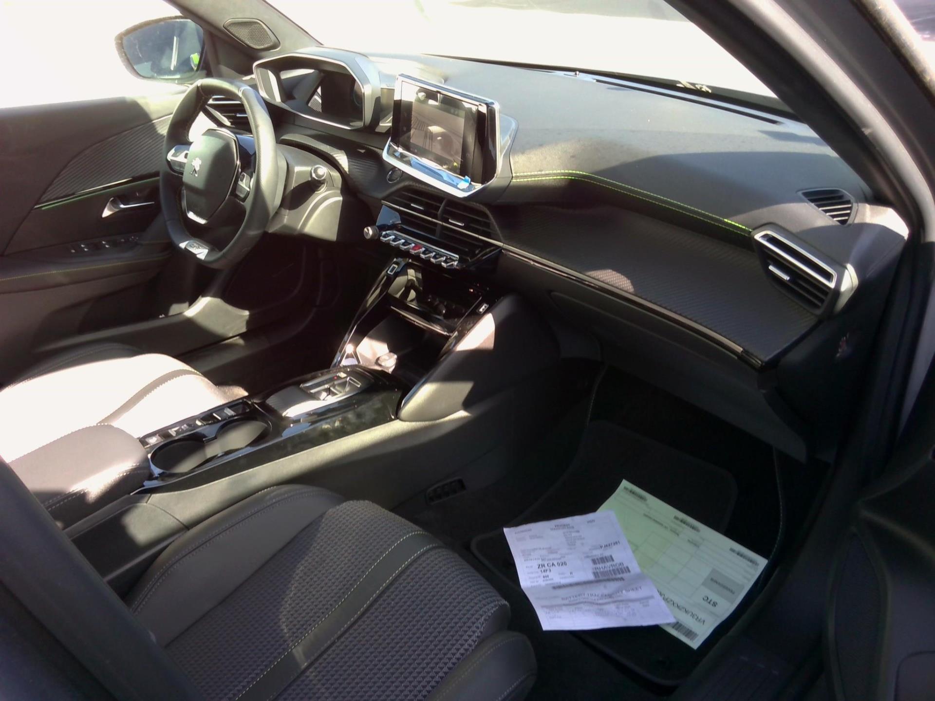 Peugeot 2008 Electrique 136 ch GT 2023