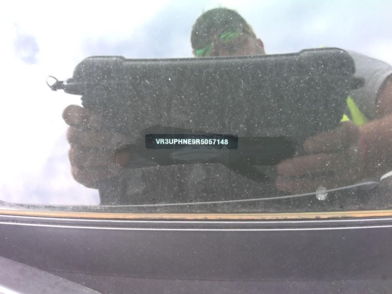 Foto Peugeot 208 6
