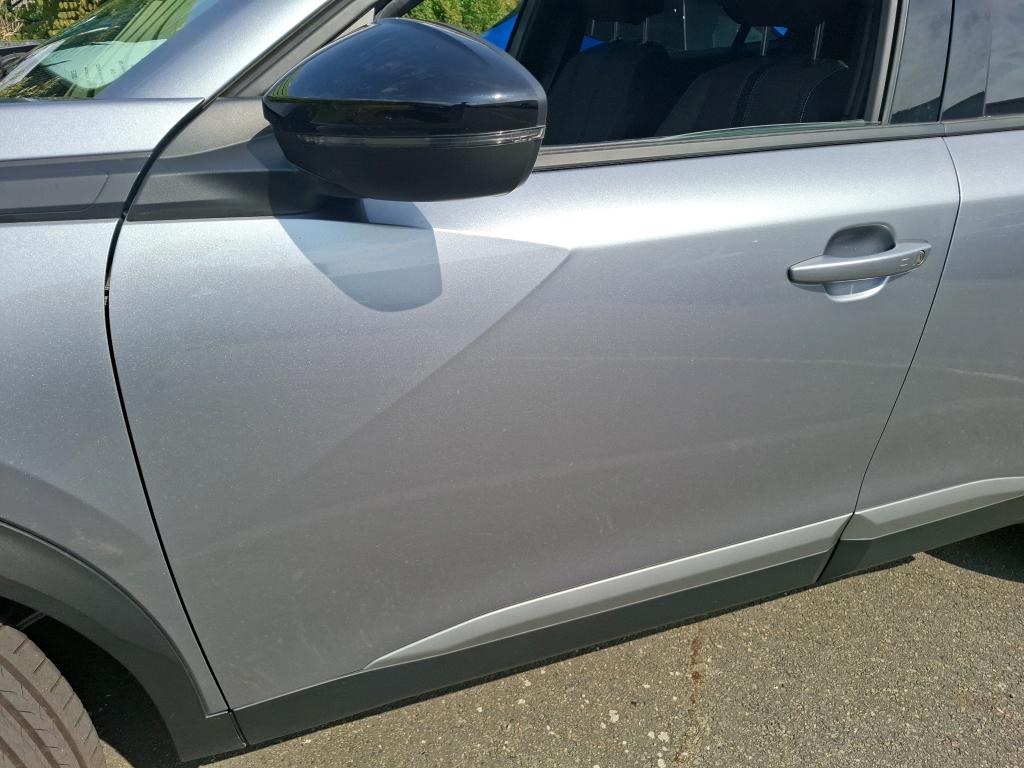 Peugeot 2008 Hybrid 136 e-DCS6 Allure 2024