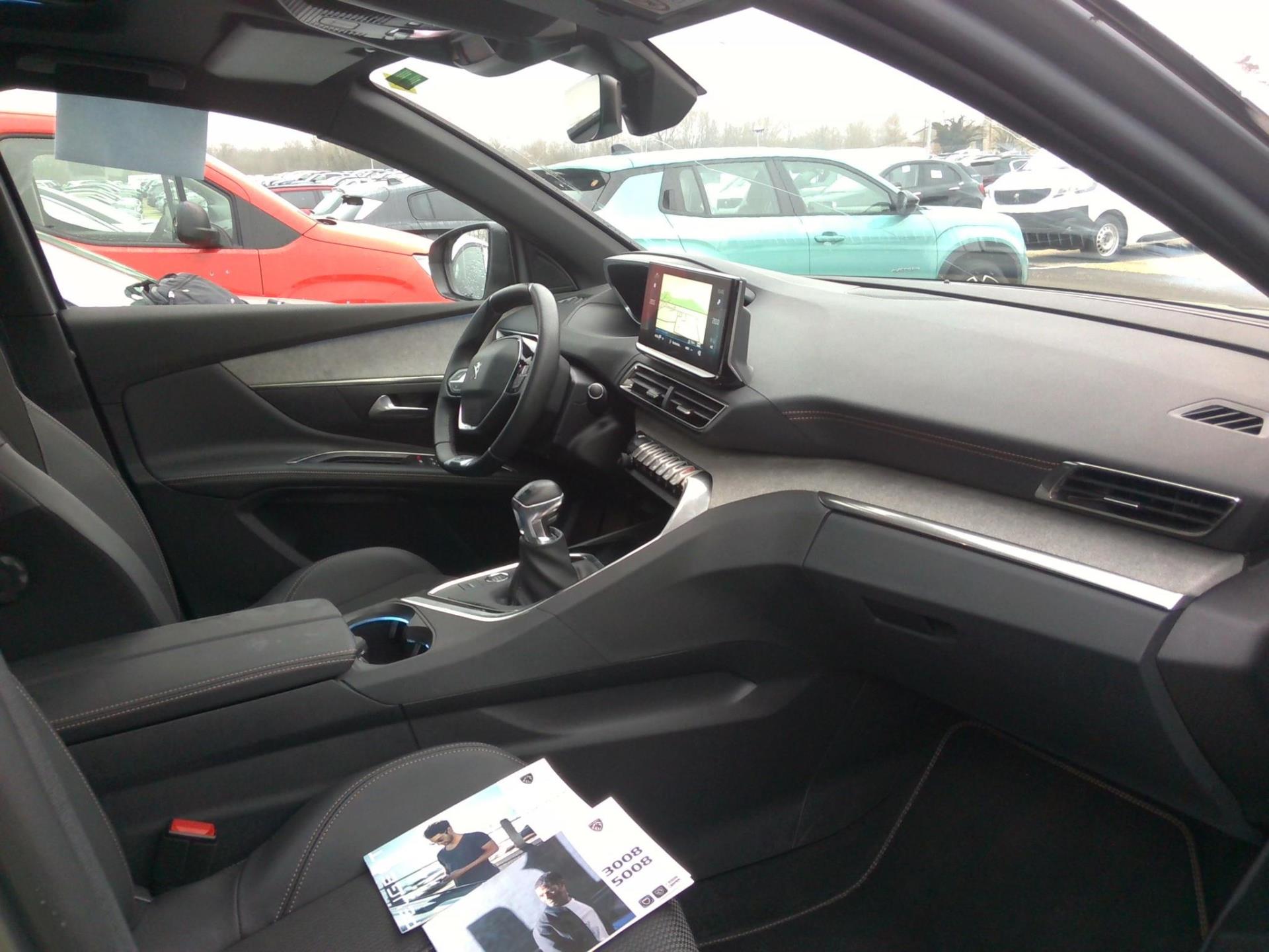 Peugeot 5008 PureTech 130ch S&S BVM6 GT 2023