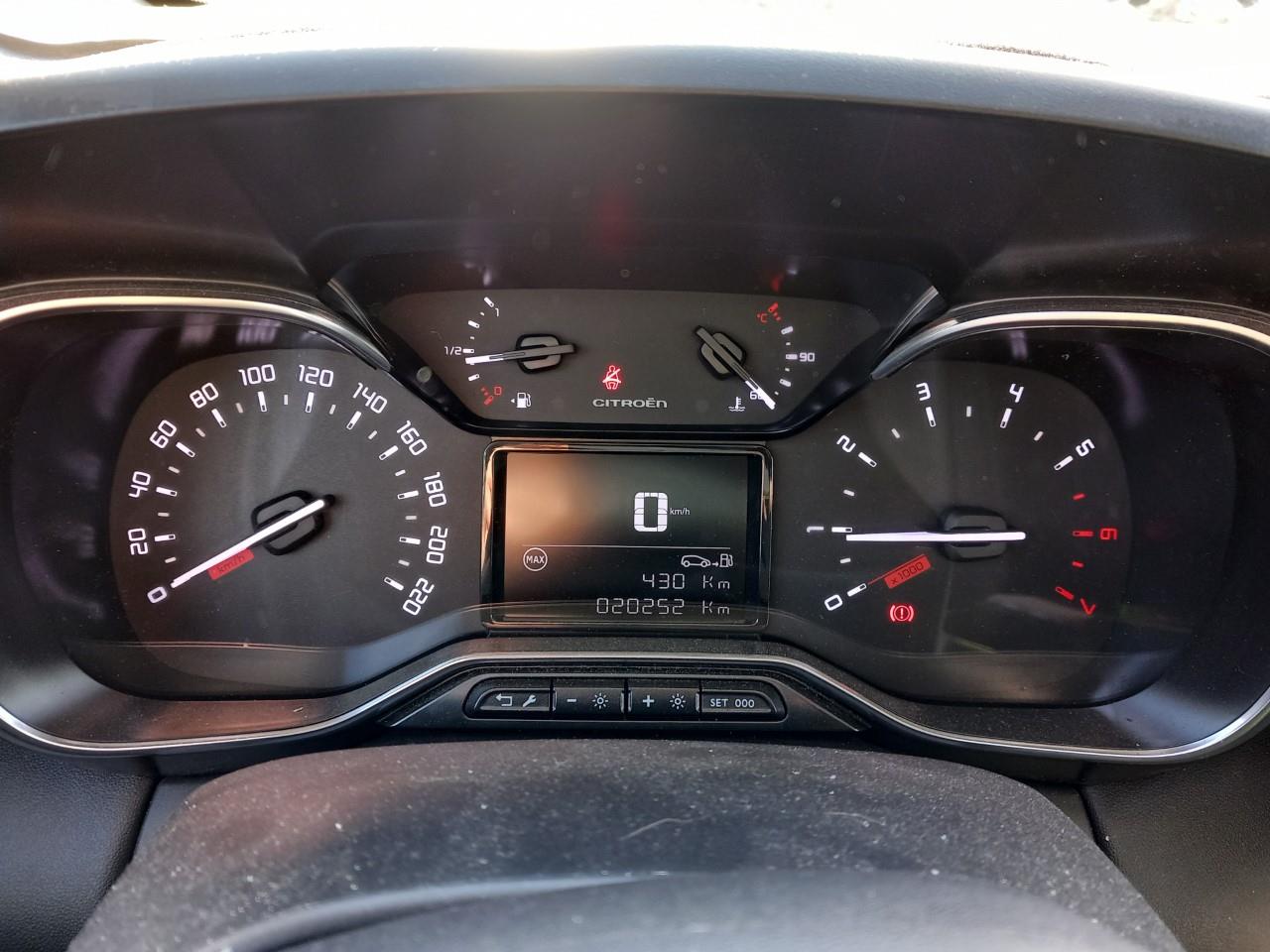 Foto Citroën C3 Aircross 4