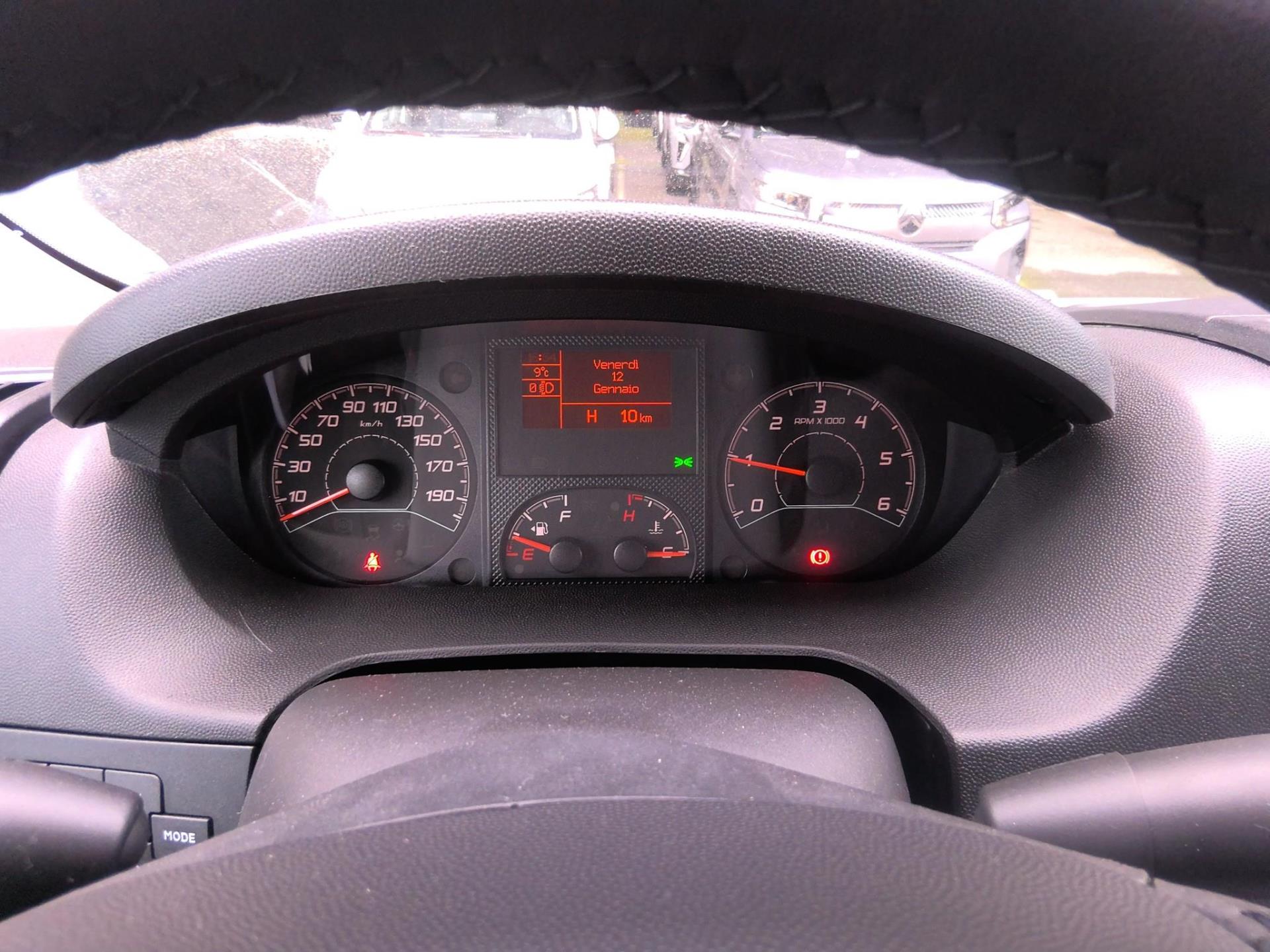 Peugeot BOXER TOLE 3.3 T L2H2 BLUEHDI 140 S&S BVM6 2023