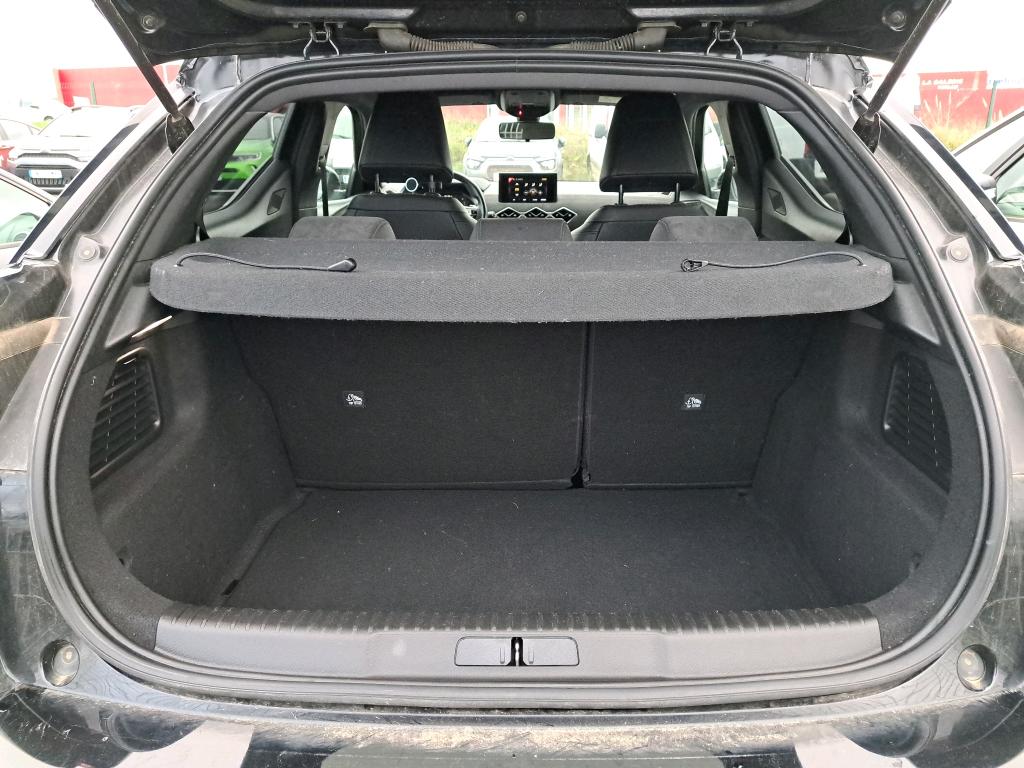 DS DS3 Crossback BlueHDi 130 EAT8 Performance Line 2021