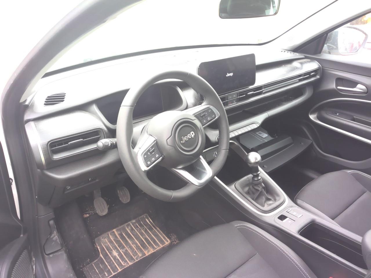 Foto Jeep AVENGER 3