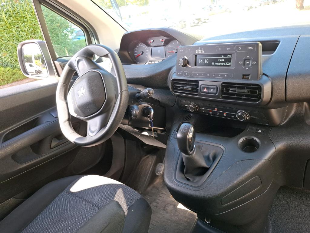 Peugeot PARTNER FOURGON STANDARD 650 KG BLUEHDI 75 BVM5 PREMIUM 2019