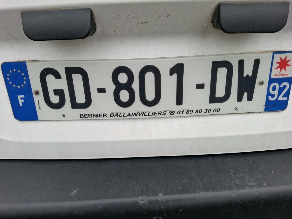 Peugeot PARTNER FOURGON STANDARD 650 KG BLUEHDI 100 S&S BVM5 ASPHALT 2021