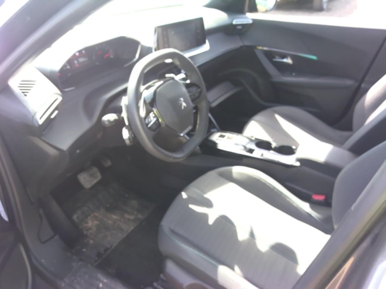 Foto Peugeot 2008 3