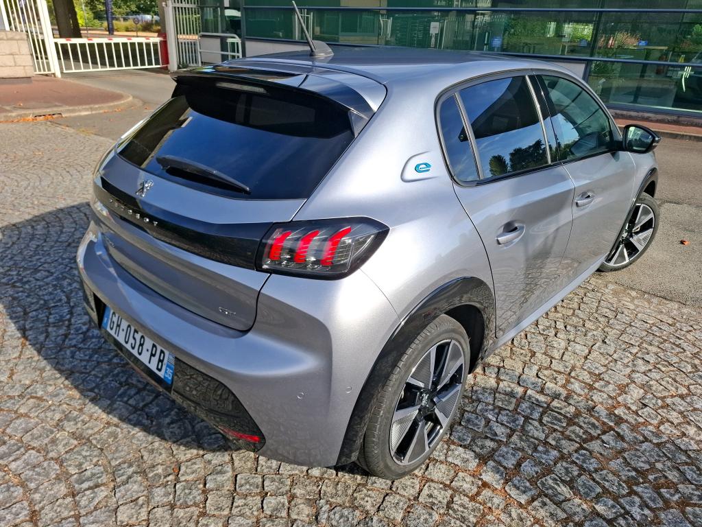 Peugeot 208 Electrique 50 kWh 136ch GT 2022