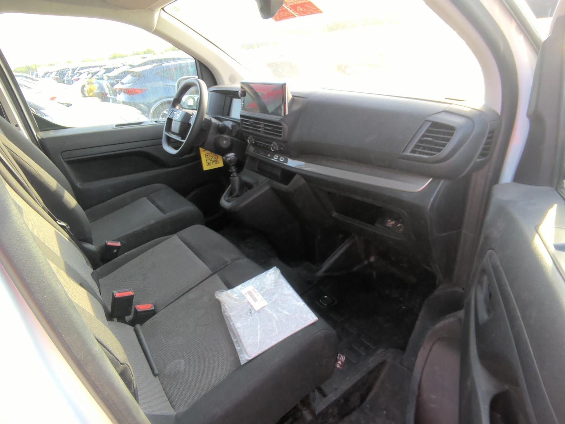 Opel VIVARO FGN TAILLE M BLUEHDI 120 S&S BVM6 2024