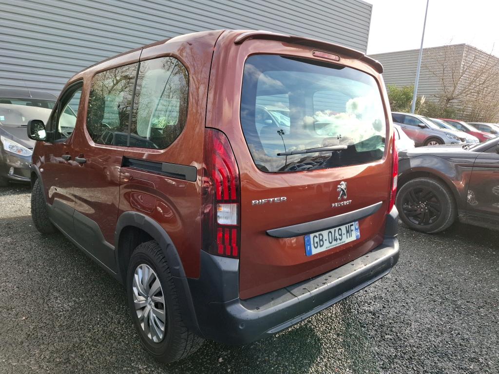 Peugeot Rifter Standard PureTech 110 S&S BVM6 5pl Active Pack 2021