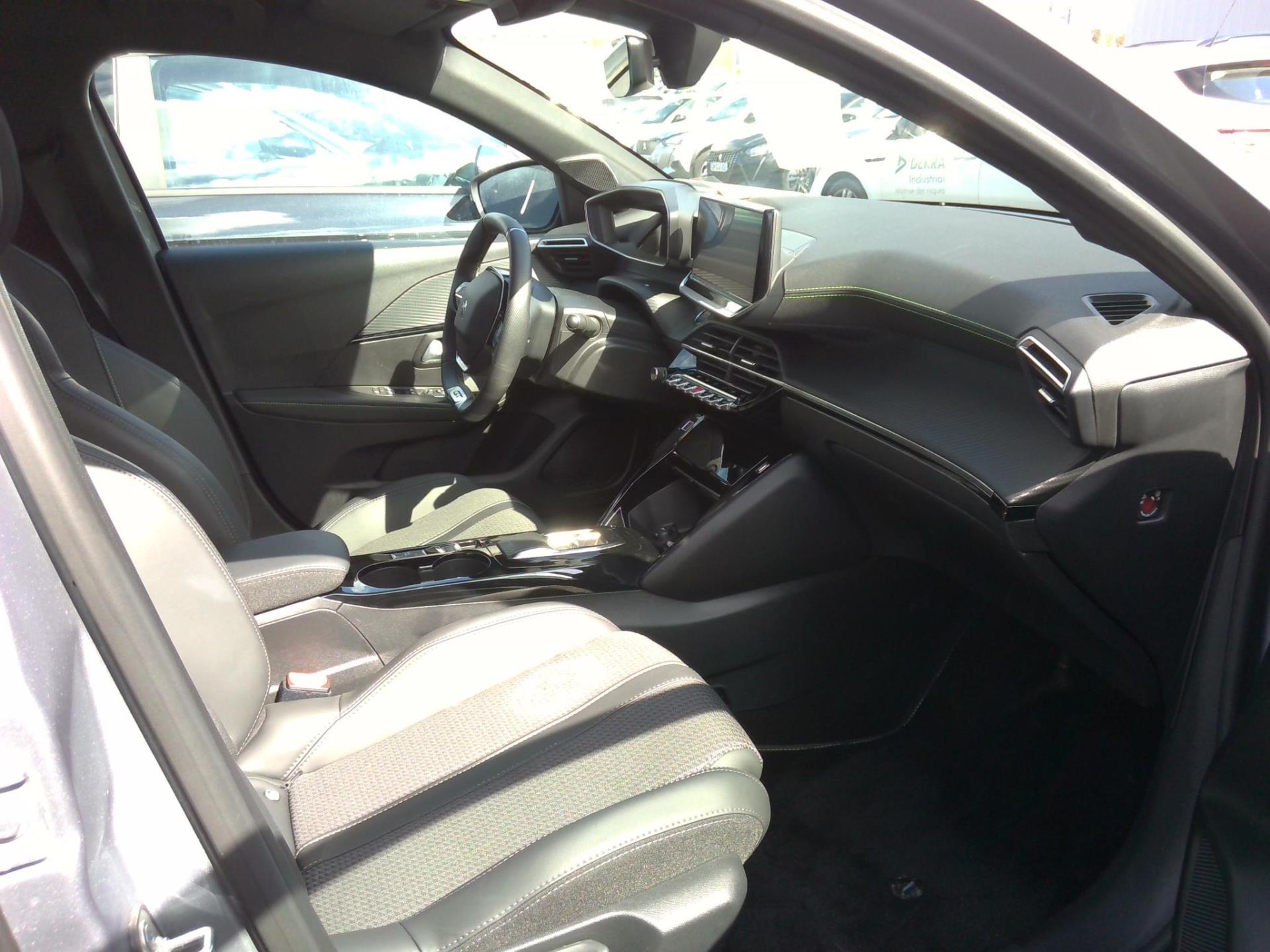 Peugeot 208 Electrique 50 kWh 136ch GT 2022