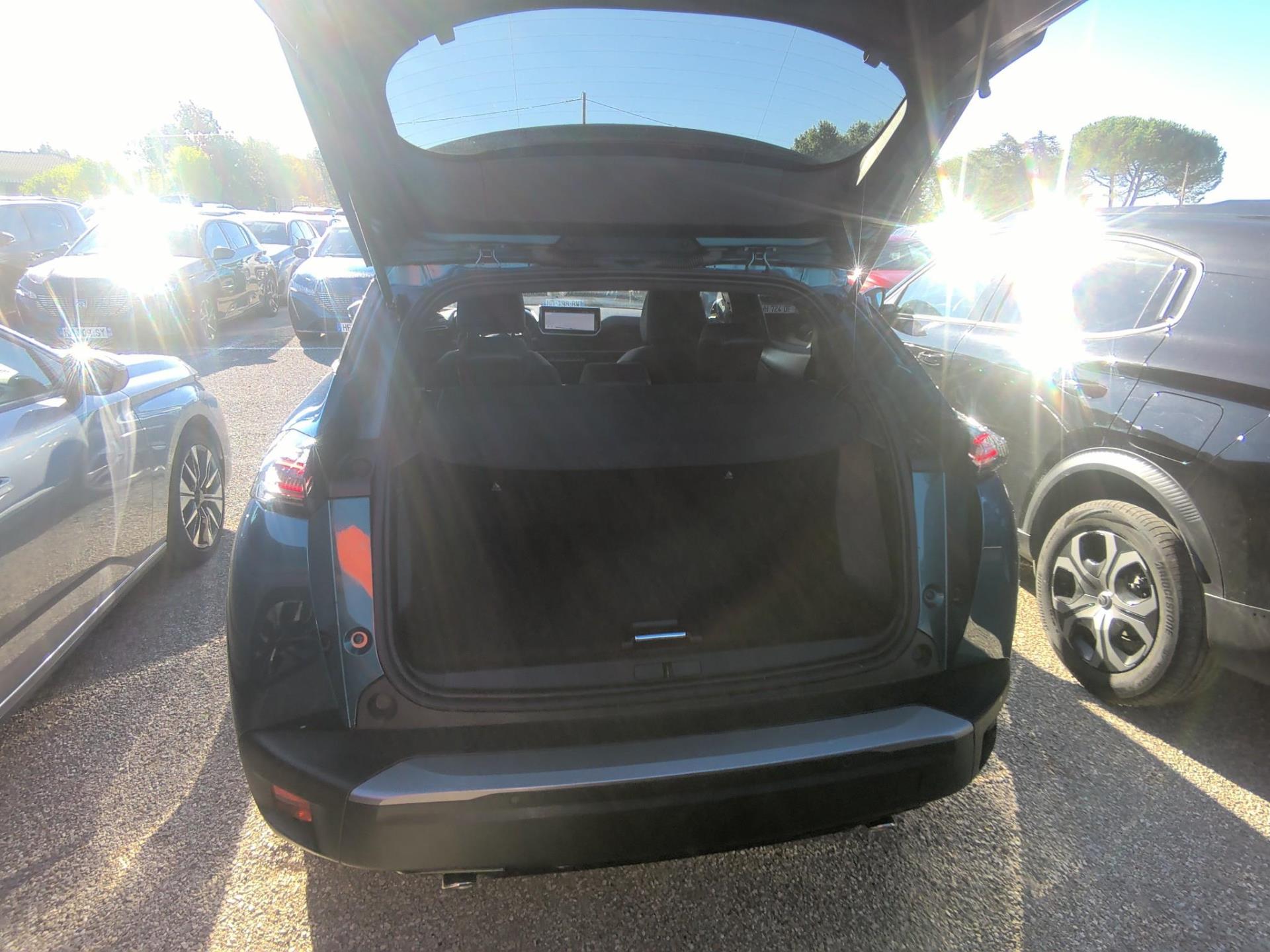 Peugeot 2008 Hybrid 145 ch e-DCS6 Allure 2026