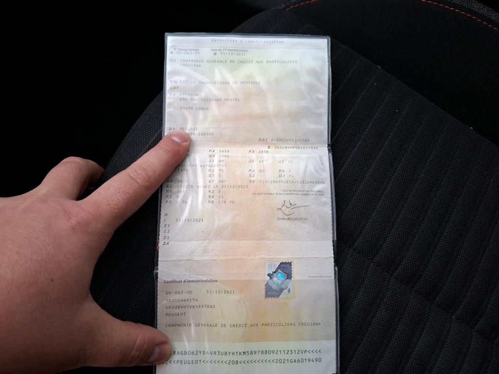 Peugeot 208 BlueHDi 100 S&S BVM6 Active Pack 2021