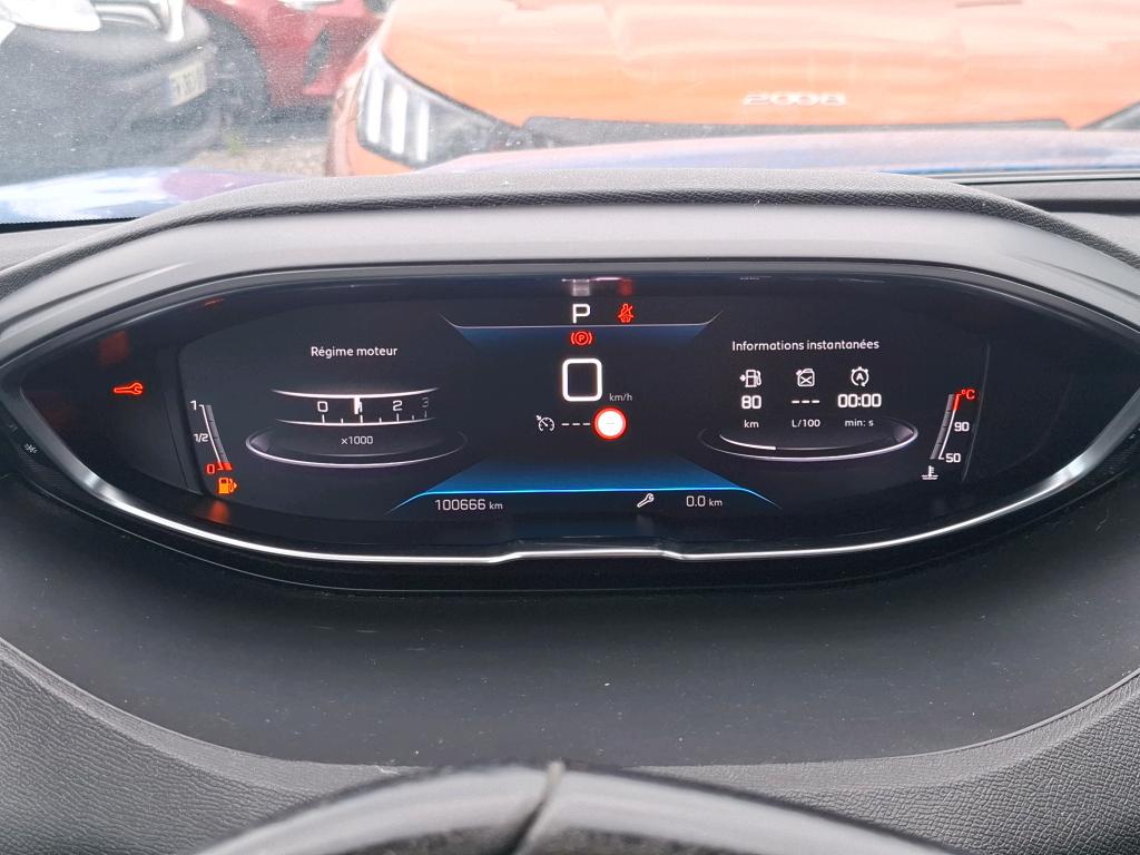 Peugeot 3008 BlueHDi 130ch S&S EAT8 Active Business 2021