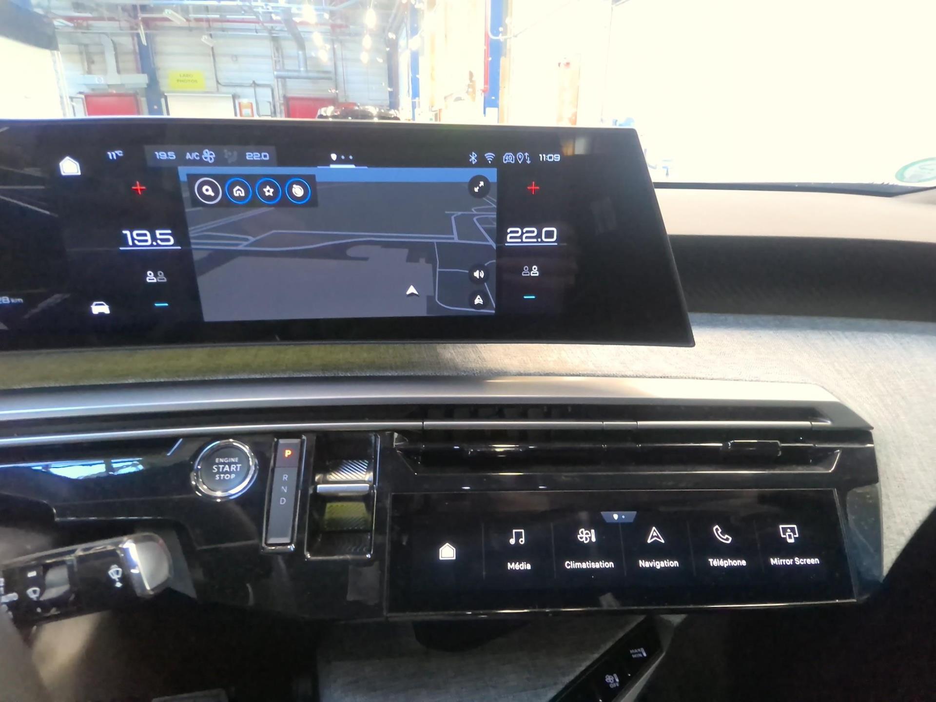 Peugeot 3008 Electrique 210 ch 73 kWh Allure 2025