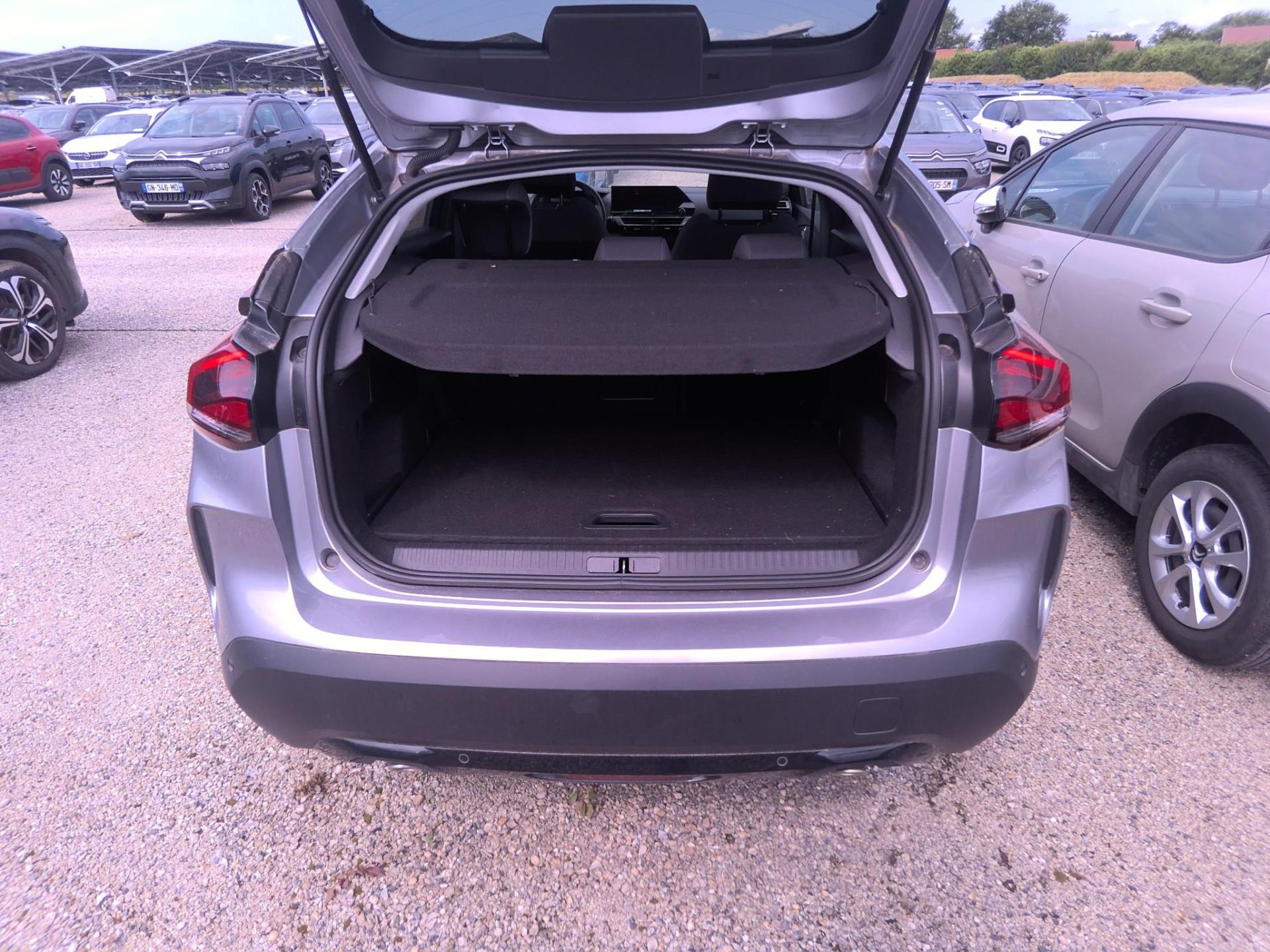 Citroen C4 PureTech 130 S&S EAT8 Shine 2022