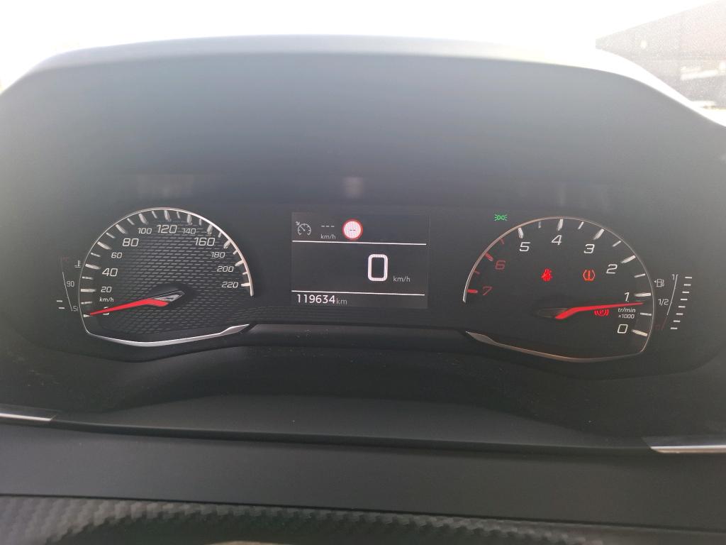 Peugeot 2008 BlueHDi 110 S&S BVM6 Style 2022