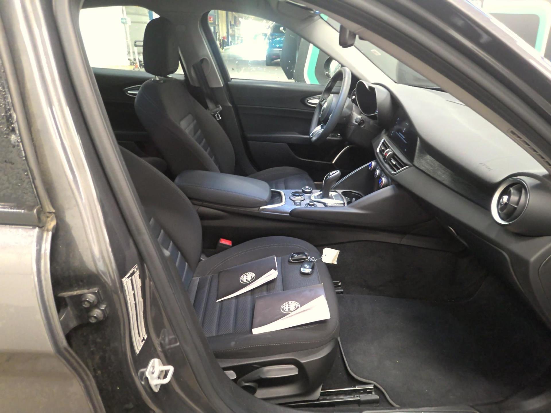 ALFA ROMEO Giulia 2.2 136 ch AT8 Super 2020