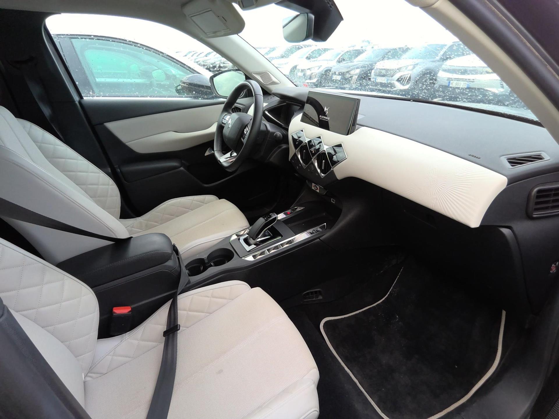 DS DS 3 E-Tense Esprit de Voyage 2024