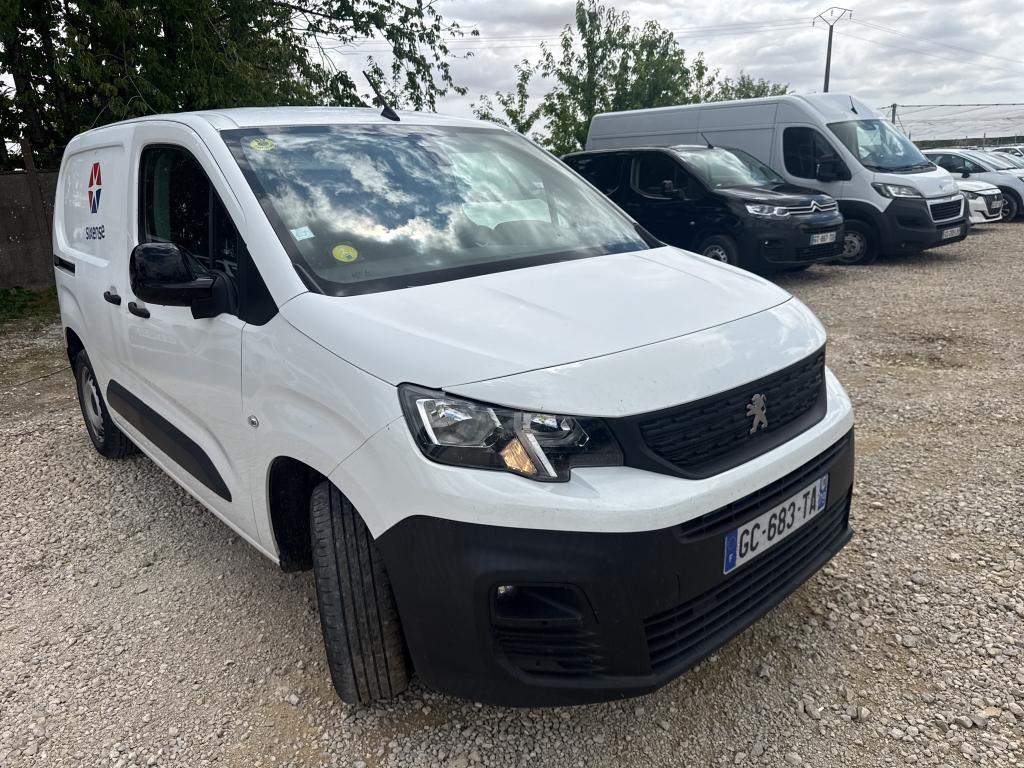 Peugeot PARTNER FOURGON STANDARD 650 KG BLUEHDI 130 S&S EAT8 ASPHALT 2021