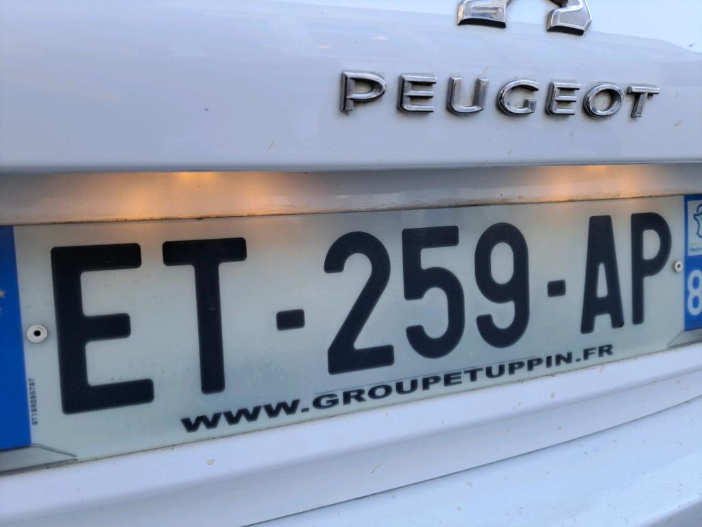 Peugeot 308 1.6 BlueHDi 100ch S&S BVM5 Access 2017
