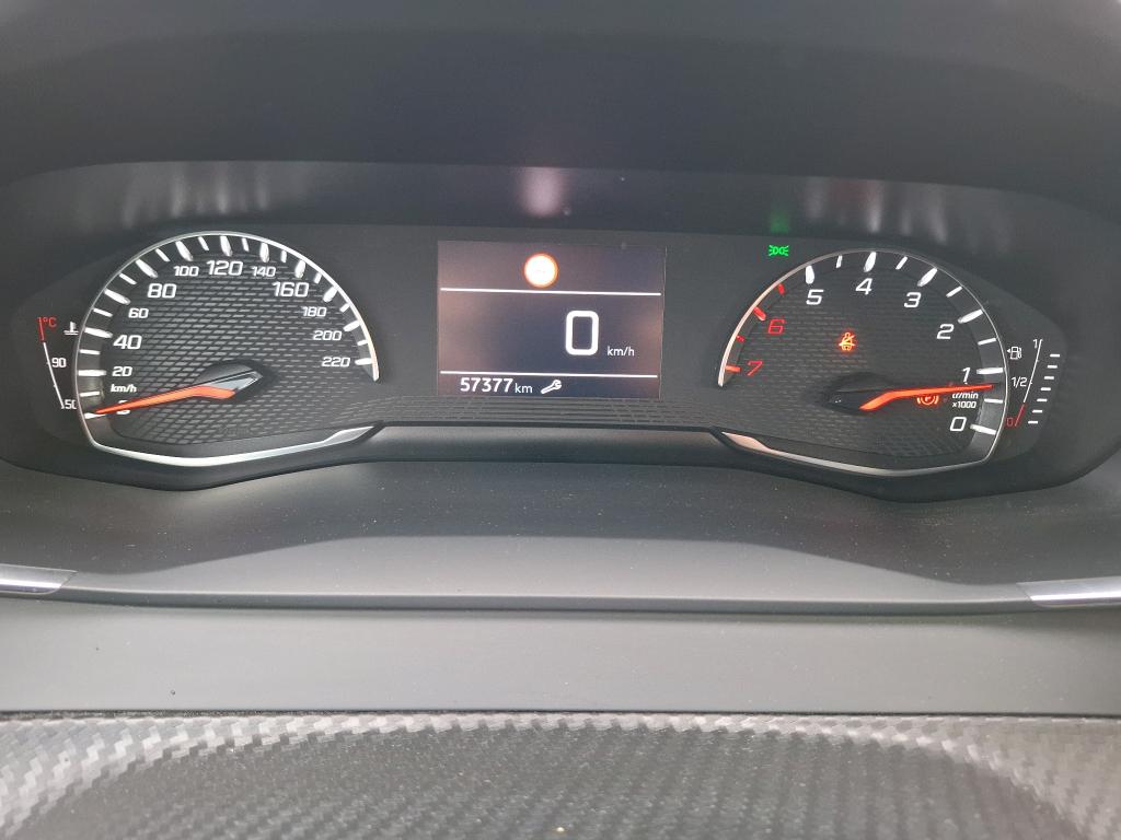 Peugeot 208 BlueHDi 100 S&S BVM6 Active Business 2021