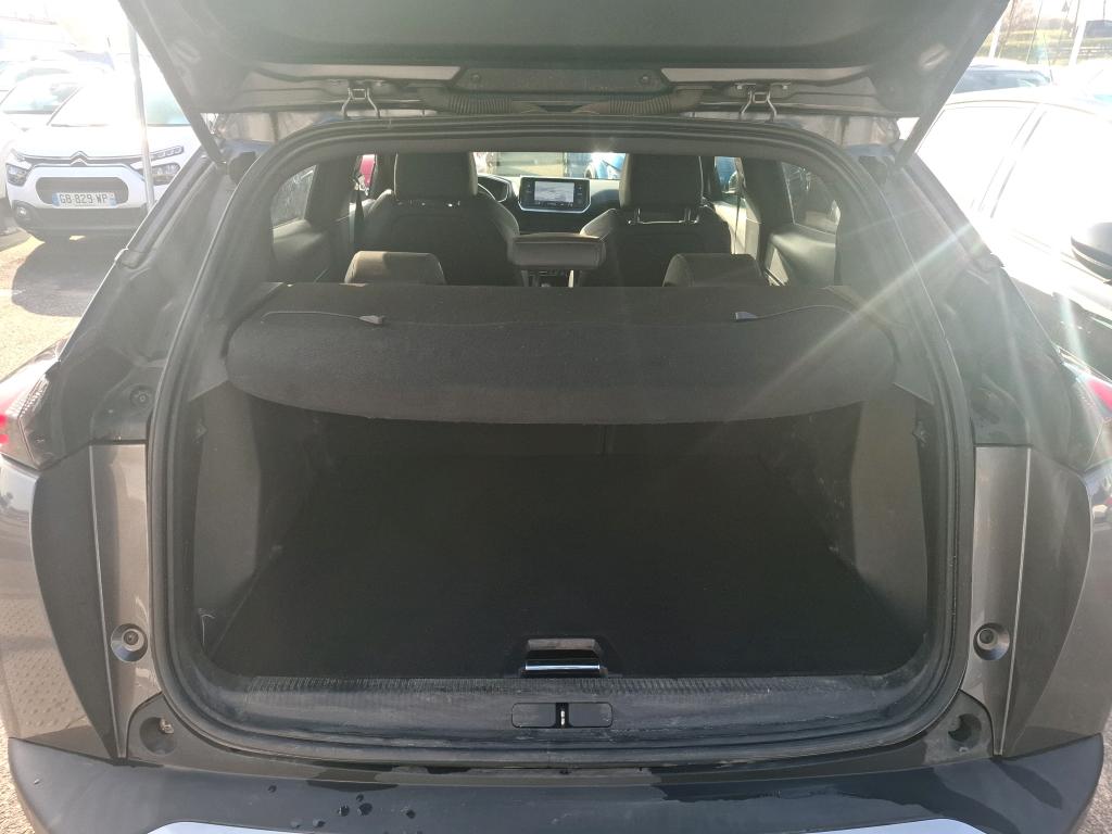 Peugeot 2008 BlueHDi 130 S&S EAT8 GT 2021