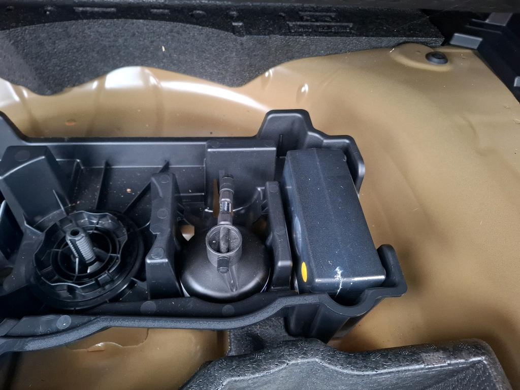 Peugeot 2008 PureTech 100 S&S BVM6 Allure 2023