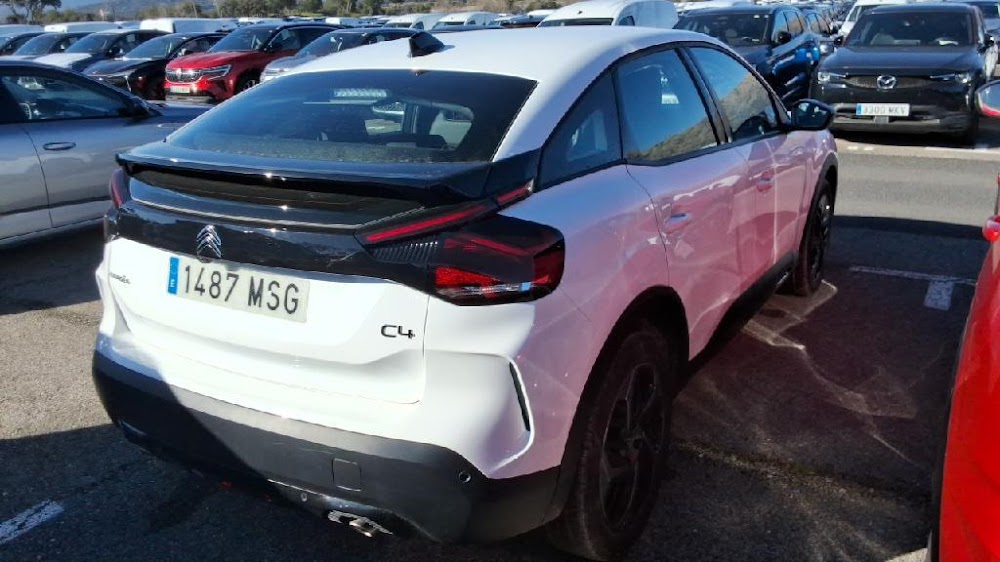 Foto Citroën C4 X 13