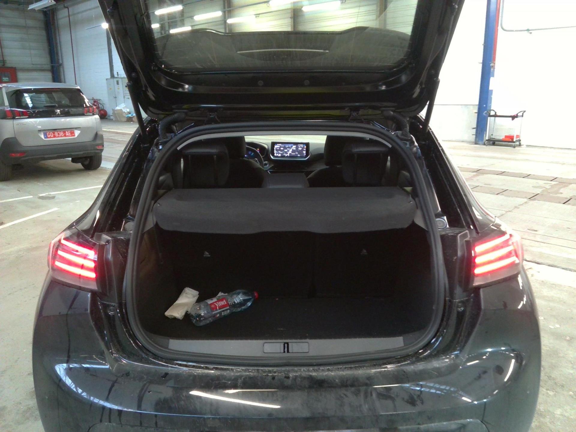 Peugeot 208 Hybrid 100 e-DCS6 Allure 2024