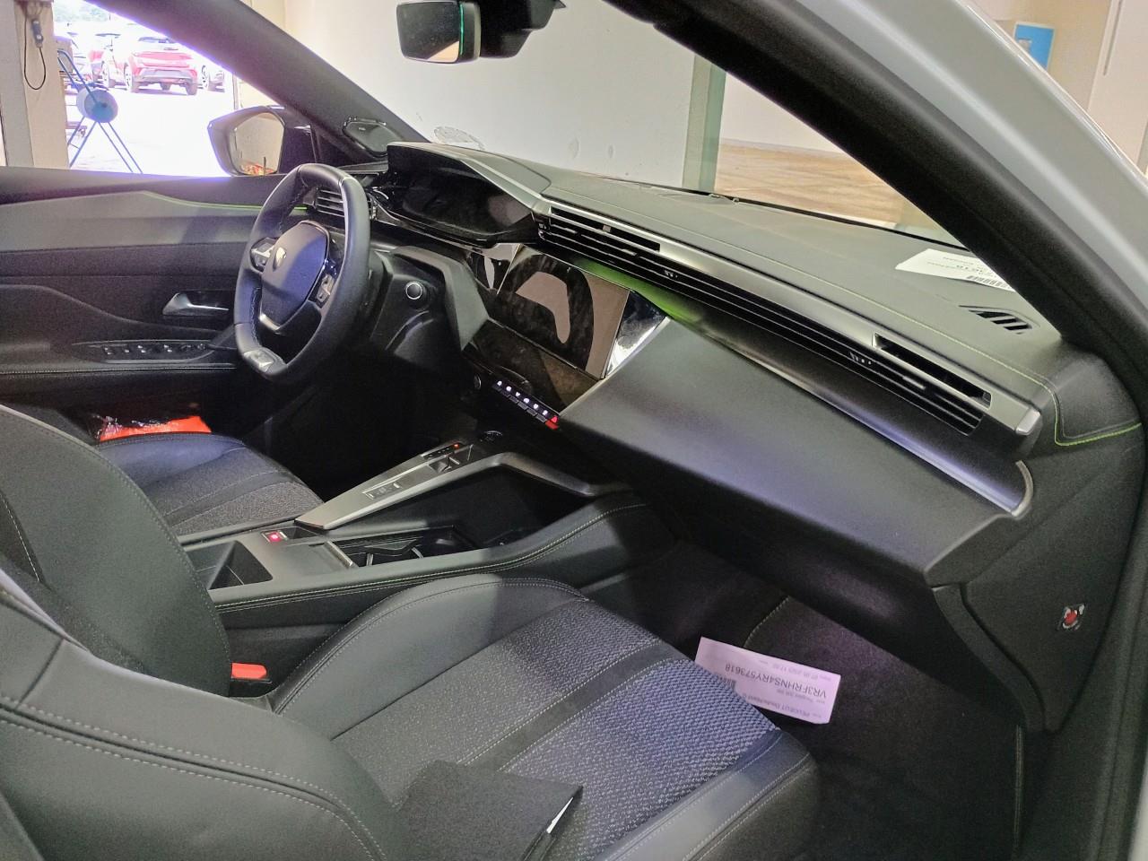 Peugeot 308 III