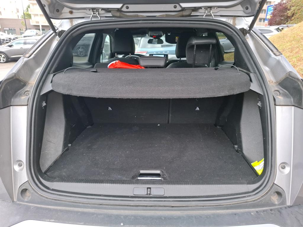 Peugeot 2008 BlueHDi 130 S&S EAT8 Allure Pack 2023