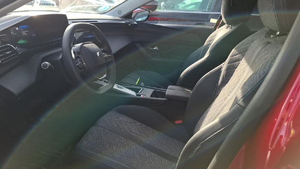 Foto Peugeot 408 10