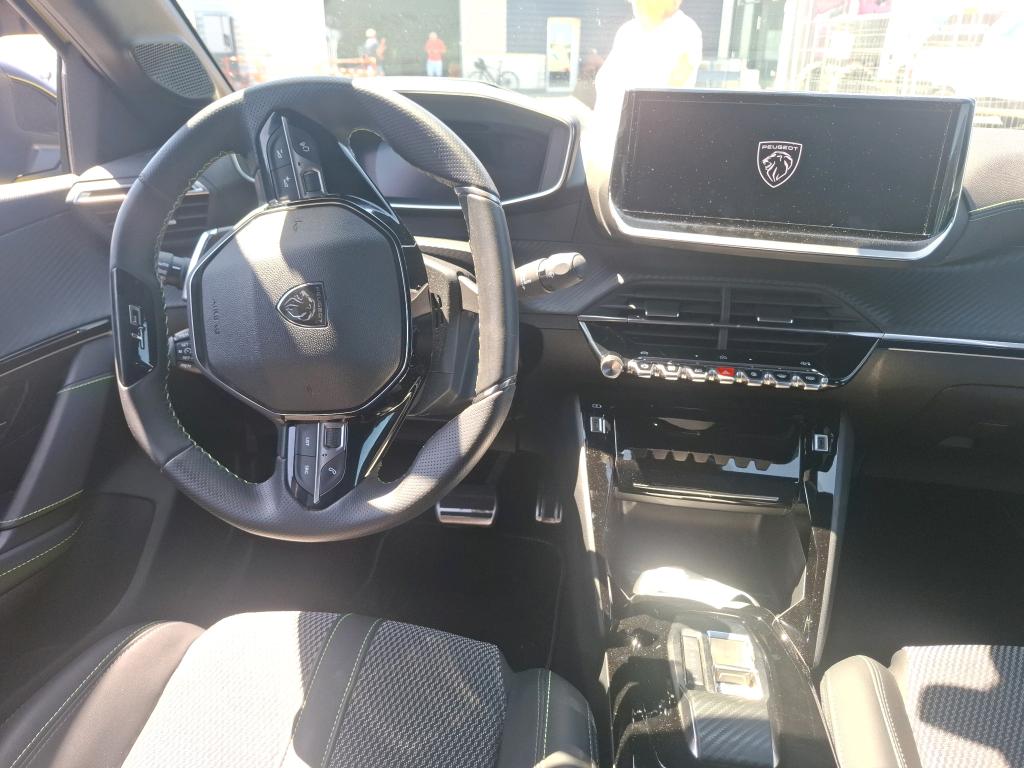 Peugeot 208 Hybrid 110 e-DCS6 GT 2025