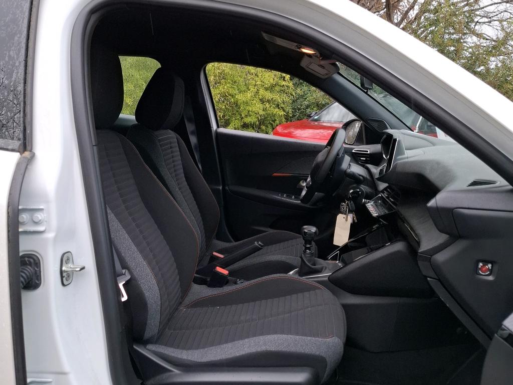 Peugeot 2008 PureTech 130 S&S BVM6 Active Pack 2023