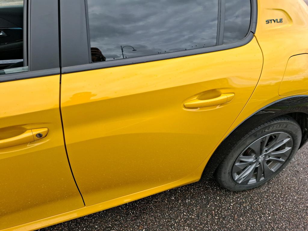 Peugeot 208 Electrique 50 kWh 136ch Style 2023