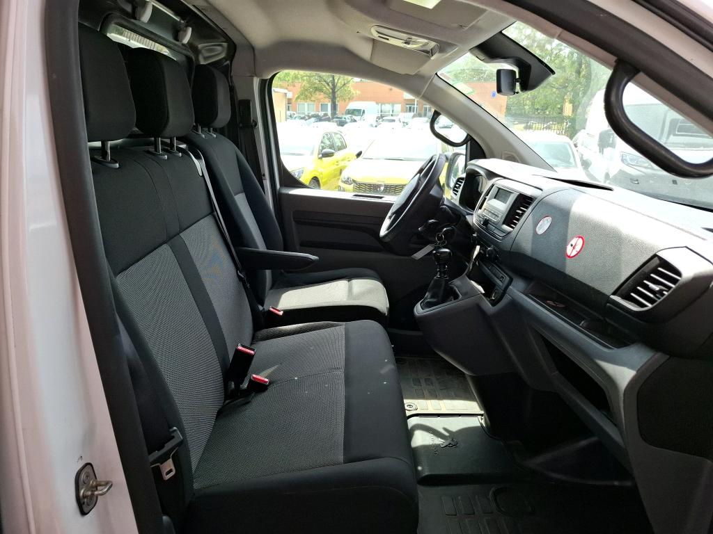 Peugeot EXPERT FGN TOLE STANDARD 2.0  BLUEHDI 120 S&S BVM6 PREMIUM 2018