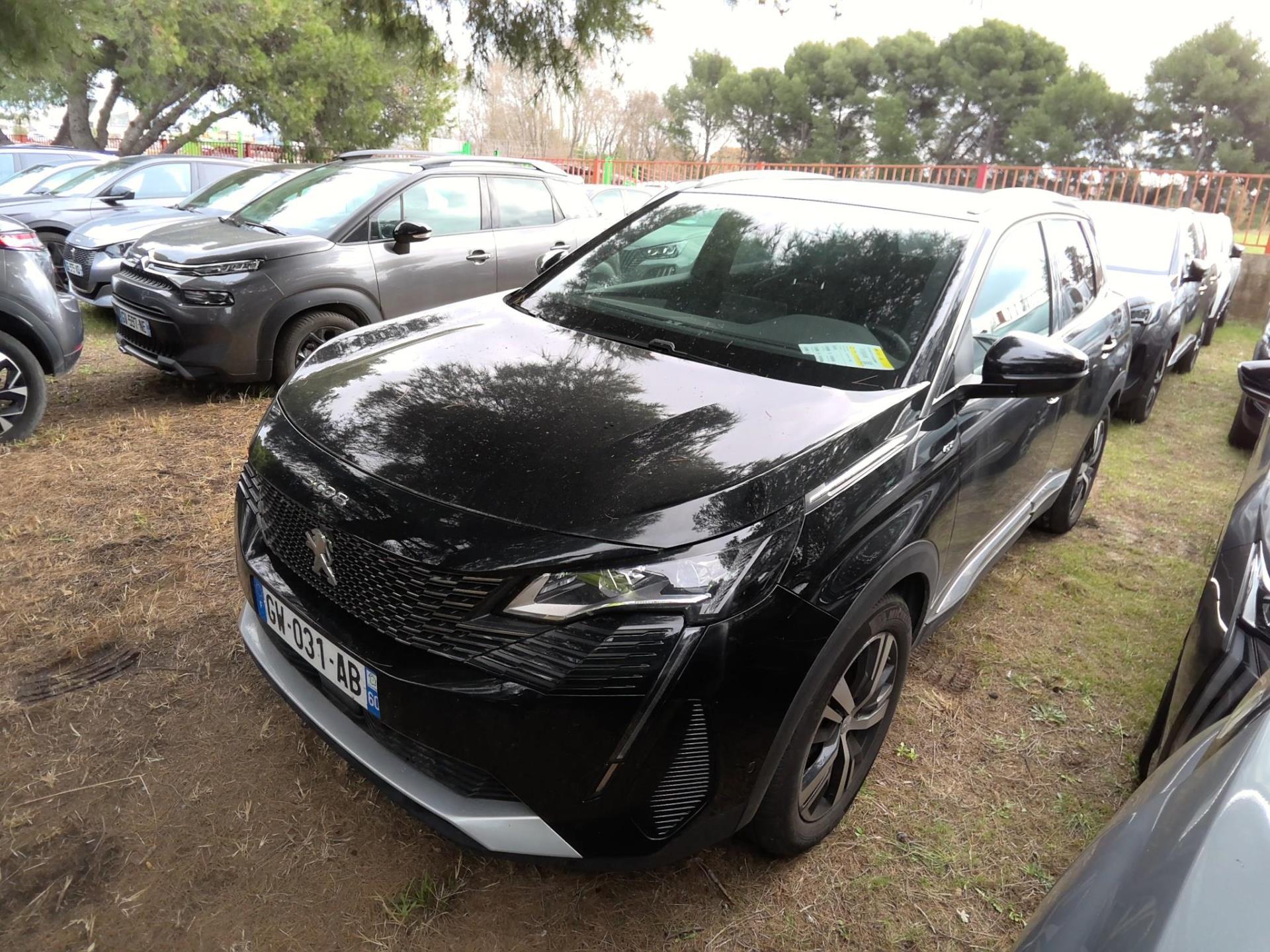 NV 3008 SUV
