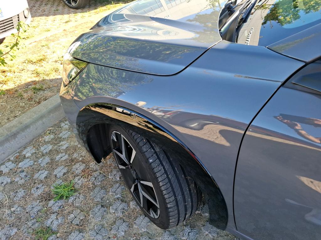 Peugeot 208 Hybrid 145 ch e-DCS6 GT 2025