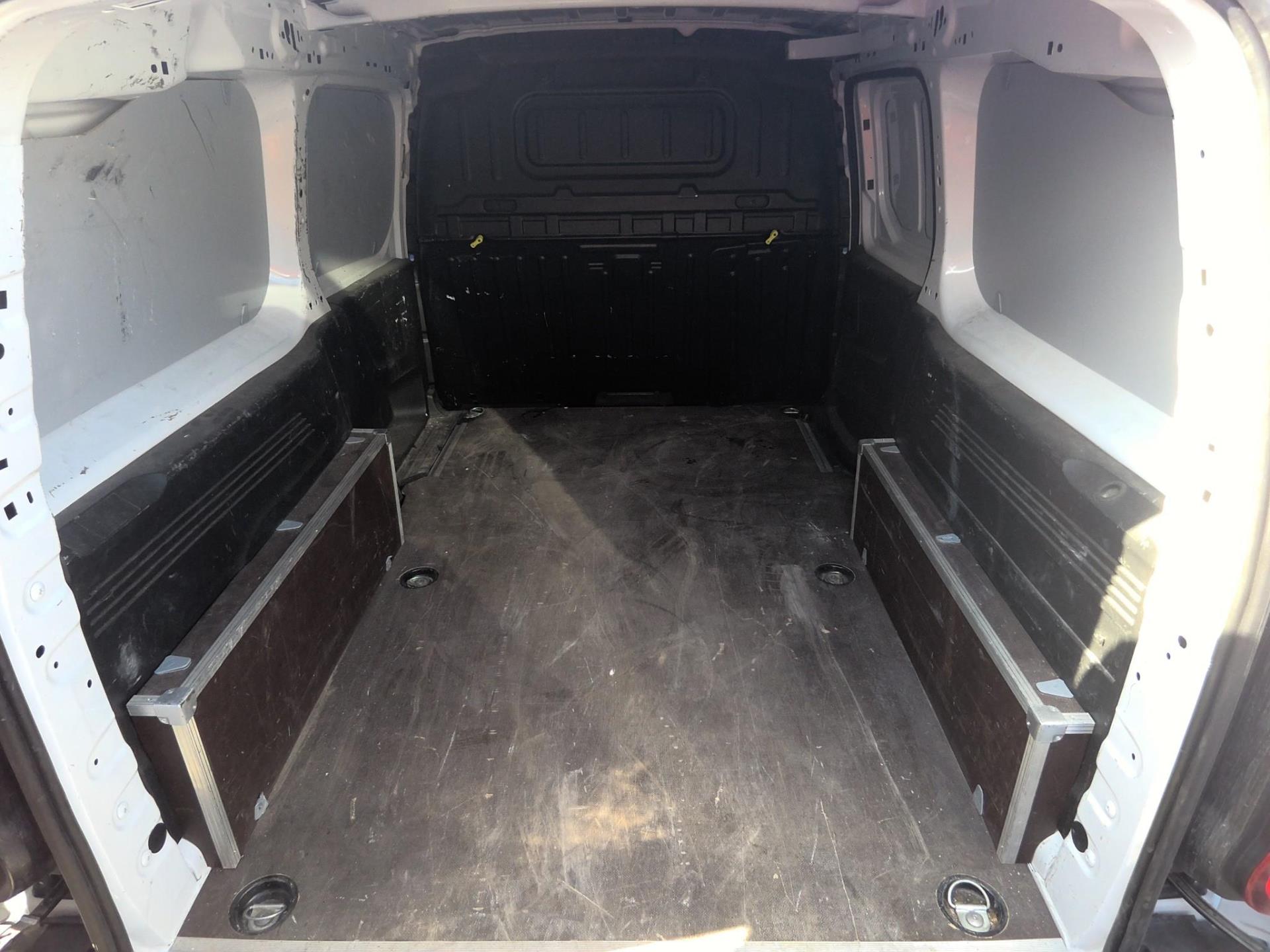 Peugeot PARTNER FOURGON XL 950 KG BLUEHDI 100 S&S BVM6  2024