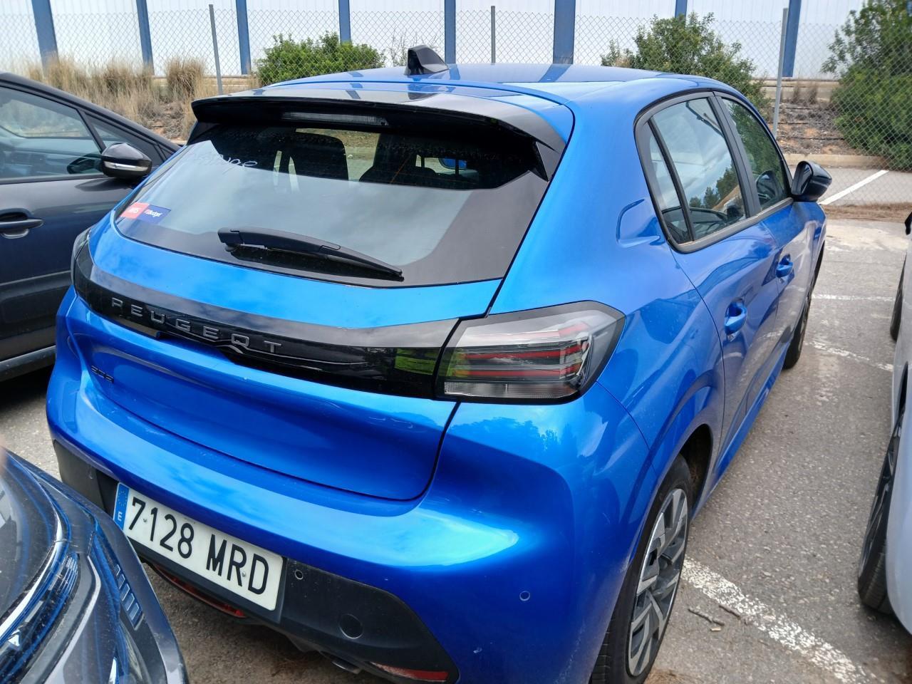 Foto Peugeot 208 11