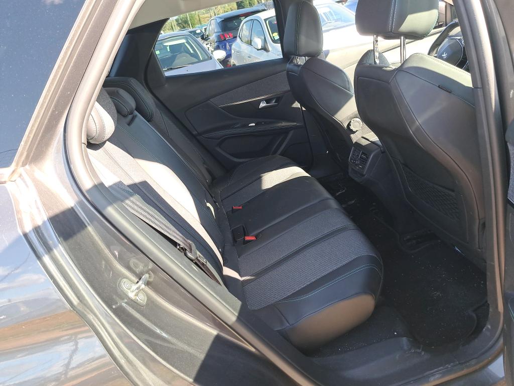 Peugeot 3008 BlueHDi 130ch S&S EAT8 Allure Pack 2021