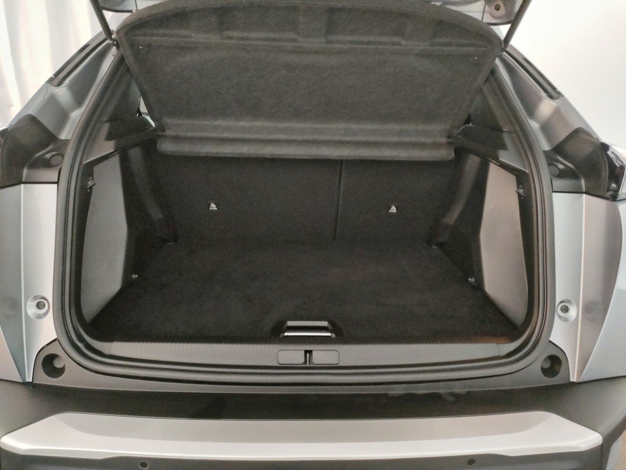 Peugeot 2008 PureTech 130 S&S EAT8 Allure 2023