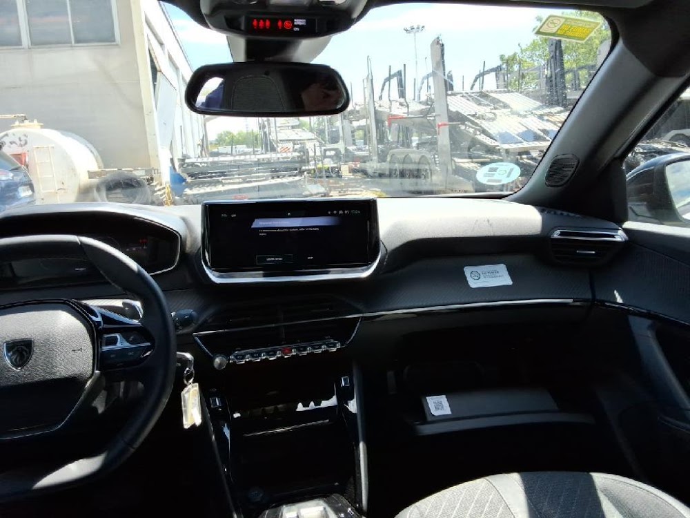Foto Peugeot 2008 9