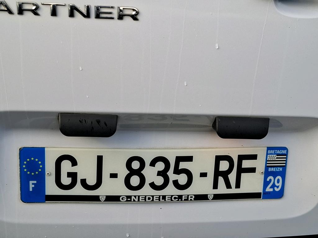 Peugeot PARTNER FOURGON STANDARD 650 KG BLUEHDI 100 S&S BVM6 ASPHALT 2022