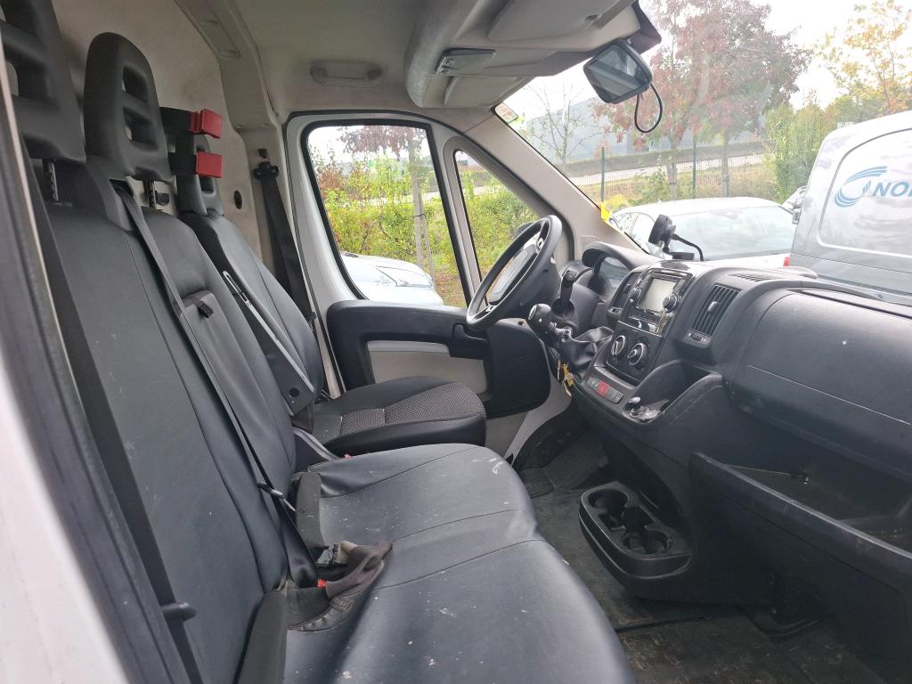 Peugeot BOXER TOLE 335 L3H2 BLUEHDI 110 PREMIUM 2019