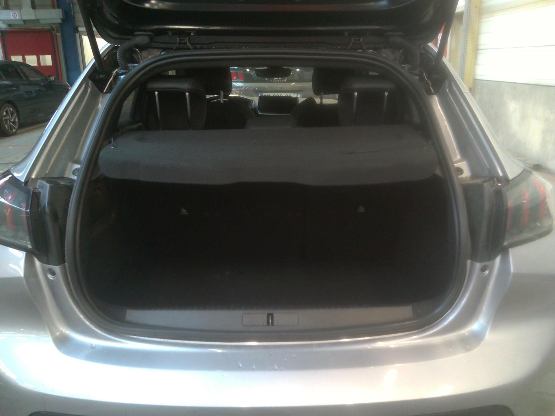 Peugeot 208 PureTech 100 S&S BVM6 GT 2023