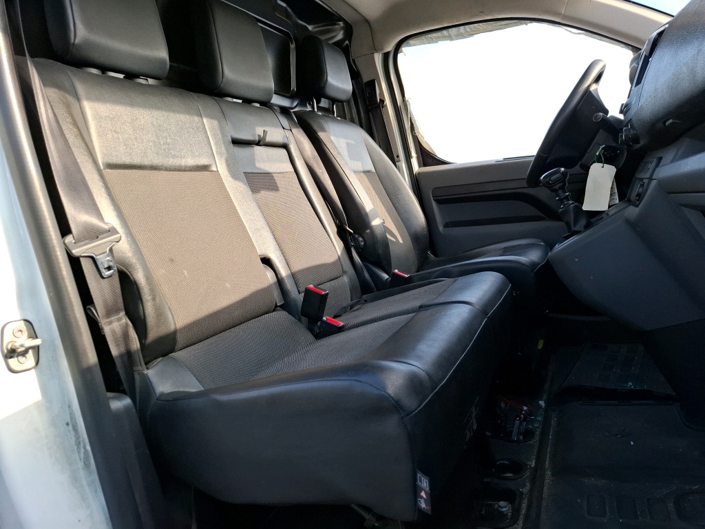 Peugeot EXPERT FGN TOLE STANDARD 2.0 BLUEHDI 120 S&S BVM6 ASPHALT 2020