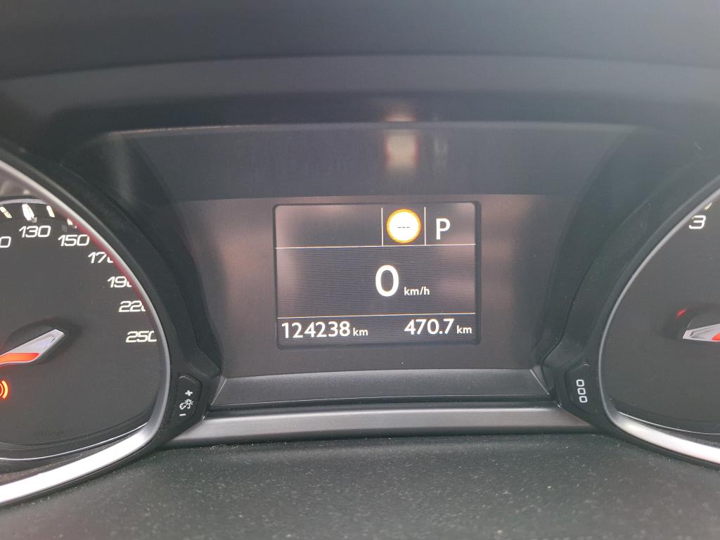 Peugeot 308 SW BlueHDi 130ch S&S EAT8 Allure 2021