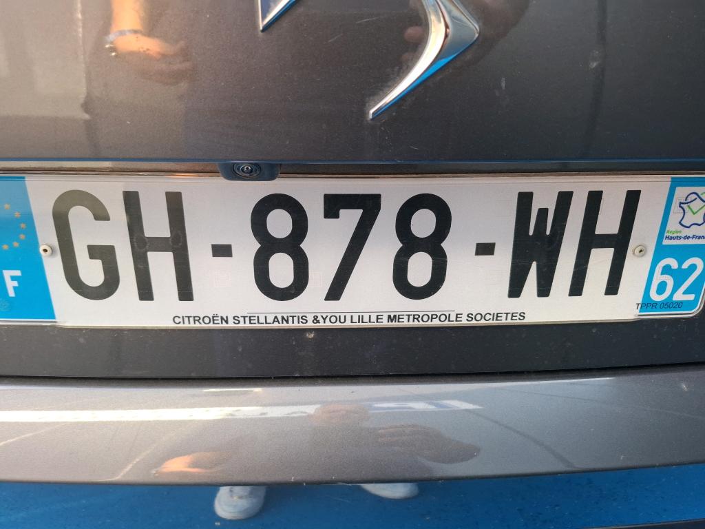 DS DS7 Crossback BlueHDi 130 EAT8 Performance Line+ 2022